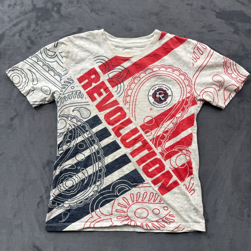 MLS New England Revolution Youth Small T-Shirt Gray Paisley Graphic Soccer Tee